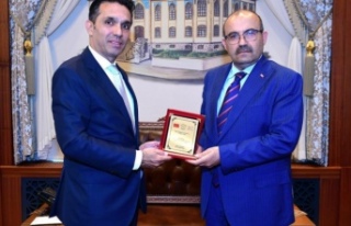 KKTC’den valiliği ziyaret