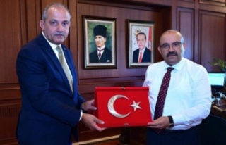Müdür gülbay vali ustaoğlu’na veda etti.