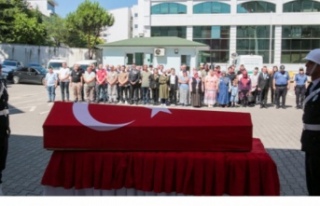 Polis memuru kansere yenik düştü