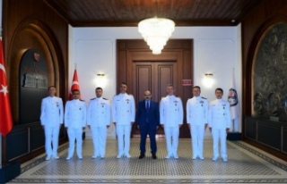 Denizciler vali ustaoğlu’nu ziyaret ettiler.