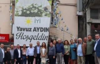 Milletvekili Aydın’a düzköy’de pankartlı karşılama.