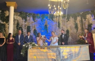 Özcan ve kocaİmamoğlu ailesinin mutlu günleri.