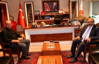 Vali Ustaoğlu Başkan KüçükOsman’a veda etti.