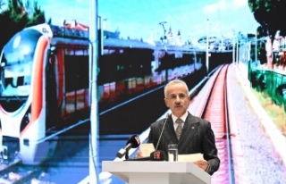 ULAŞTIRMA VE ALTYAPI BAKANI ABDULKADİR URALOĞLU...