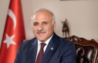 BAŞKAN ZORLUOĞLU’NDAN ÖĞRETMENLER GÜNÜ MESAJI