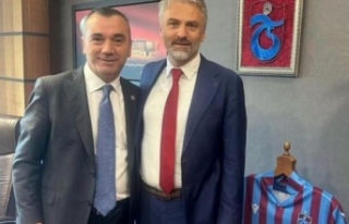 Prof.Dr.Çelik Milletvekili Aydın’ı ziyaret etti.
