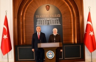 Bakan yardımcısı Ökten Vali Yıldırım’ı ziyaret...