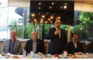 Başkan adayı ayvaz muhtarlarla bir araya geldi