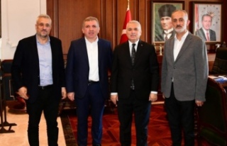 Başkan Kandemir Vali Yıldırım’ı ziyaret etti