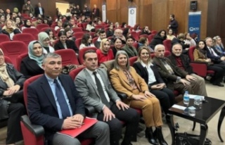 Kadın ve siyaset paneli