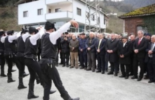 Başkan bıyık örnek oluyor