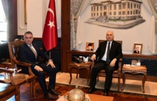 Bölge müdürü Çavuşoğlu Vali Yıldırım’ı...