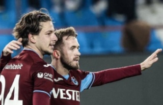 Enes destan destan yazdı