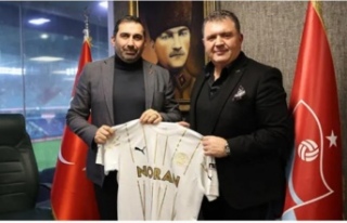 TS-Manisa FK dostluk yemeğinde buluştular.