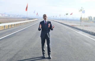 OTOYOLLARDA GİŞESİZ, BARİYERSİZ ULAŞIMA GEÇİLİYOR…