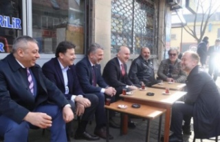 AKP’liler Büyük Sanayi Çarşısında Destek istedi