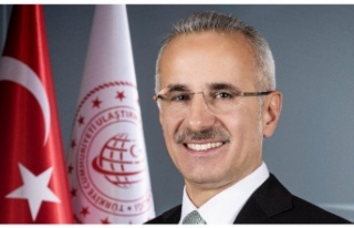 HIZLI TRENLERDE BAYRAM HEDİYESİ