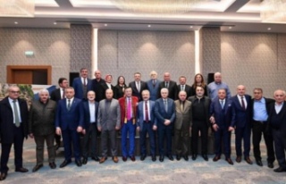 Başkan Av.Genç topladı