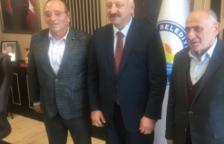 Başkan Çebi veda ediyor.