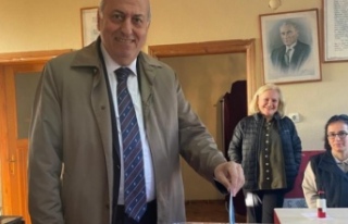 Cahit erdem oyunu kullandı