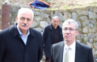 HASAN SÜHA SARAL, HAYRAT BALABAN MAHALLESİ’NDE...