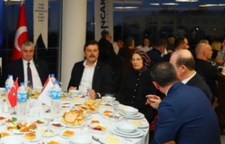 Makina mühendislerinden geleneksel iftar yemeği