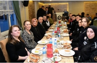 Vali Aziz Yıldırım ve eşi Güllühan Yıldırım...