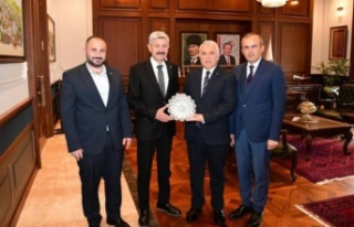 Araklı’dan Vali Yıldırım’ı ziyaret