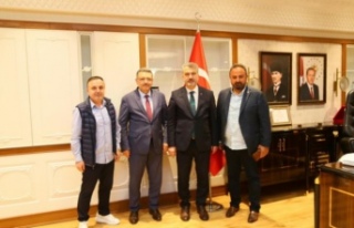 Başkanlık Divan’ı Başkan Genç’i ziyaret etti.