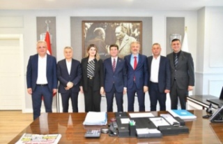 İYİ’ler Başkan Kaya’yı ziyaret ettiler