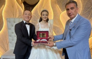 Başkan azizoğlu Bir fincan kahvenin 40 yıl hatırı...