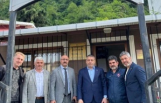 Başkan Çebi muhtar Aydın’ı ziyaret etti