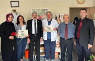 Başkan Dr Çebi Hemşireler haftasını kutladı