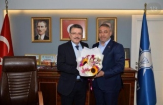 Başkan Genç Başkan Çebi’yi ziyaret etti.