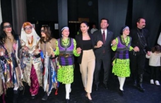 Başkan kaya sanata ve sanatçıya her zaman destek...