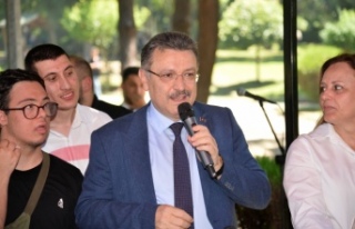 BAŞKAN GENÇ: ÖZEL BİREYLERİMİZ İÇİN NE YAPSAK...