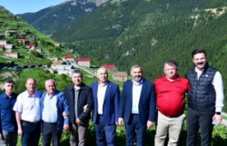 Valiler Santa’da buluştular.