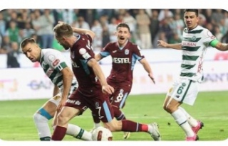 Trabzonspor, Konyaspor'u 3-2 ile geçti