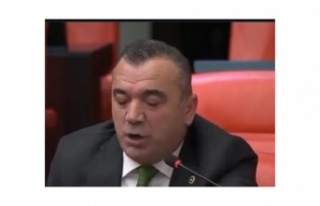 Milletvekili Aydın broşür dağıtarak mücadele...