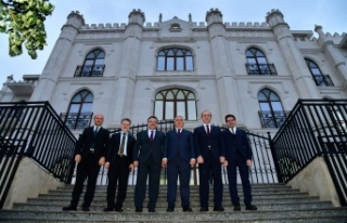 Trabzon Valisi Aziz Yıldırım, Türkiye Maarif Vakfı...