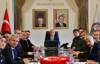 Vali Yıldırım, Araklı‘yı Masaya Yatırdı