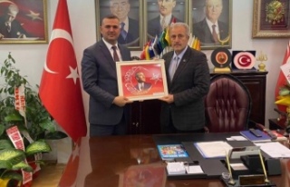 Başkan Dilber Başkan Sivrikaya’yı ziyaret etti