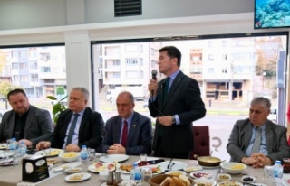 Başkan Kaya, Ortahisar muhtarlarıyla bir araya geldi