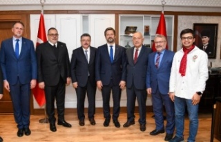 Macaristan’dan Büyükşehir’i ziyaret