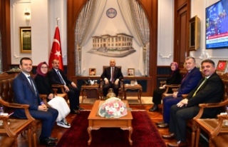 Vali Yıldırım’dan Öğretmenler Günü’nde...