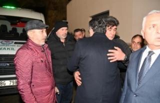 BAŞKAN GENÇ, CAN KAYBININ YAŞANDIĞI İNŞAATTA...