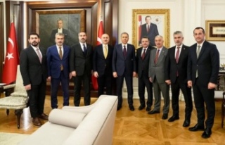 Bakan Yerlikaya’yı Trabzon Ekibi ziyaret etti