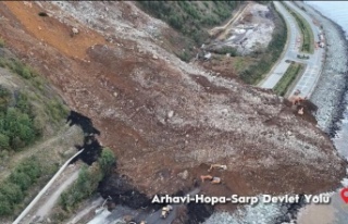 Sarp -Samsun yolu tek yönlü trafiği açıldı