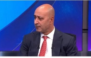 Tolunay Kafkas Eski Hocasına Sahip Çıktı