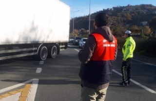 Trafikçiler ve Tarım Müdürlüğü Ekipleri Nakliye...